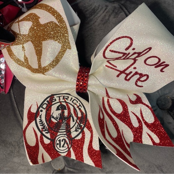 NEW Bundle of 4 Gorgeous Cheerleader Hair Bows - Picture 5 of 7